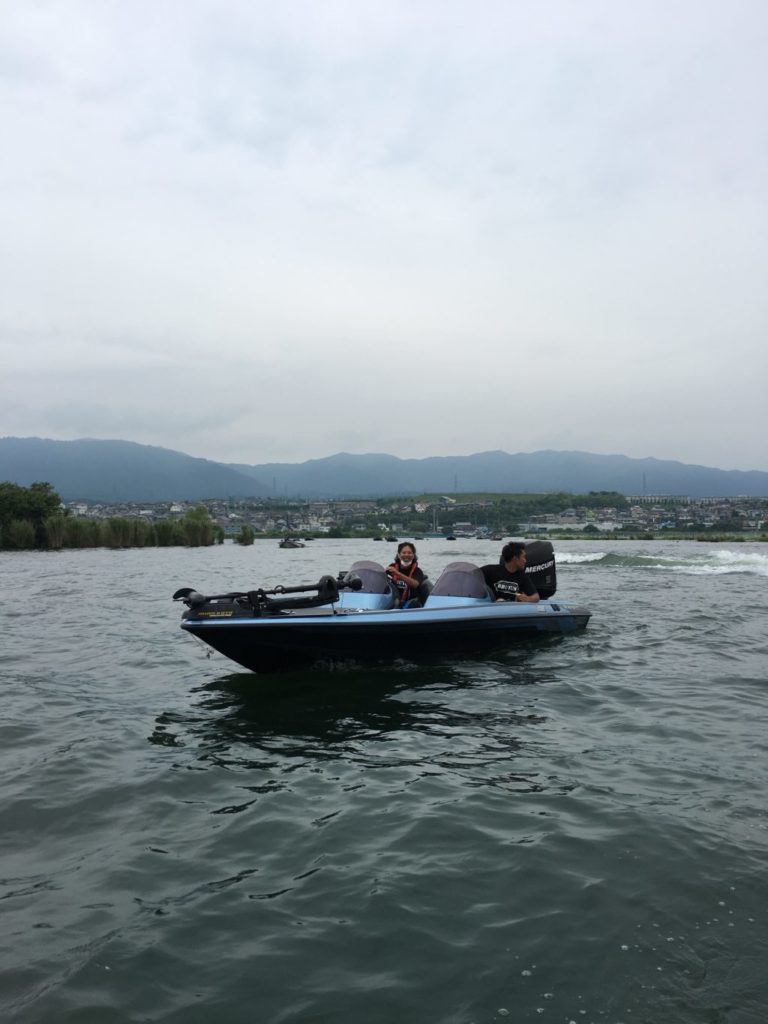 ルアーショップおおの さんの琵琶湖南湖ボート大会へ参加